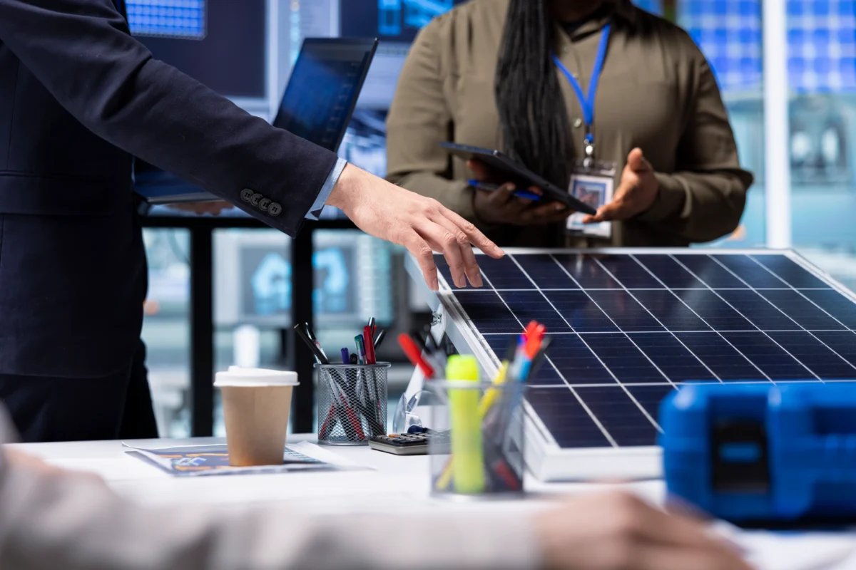 top solar suppliers in pakistan